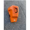 Image 2 : Stihl chainsaw box