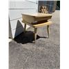 Image 2 : Mid century modern 2 tier table