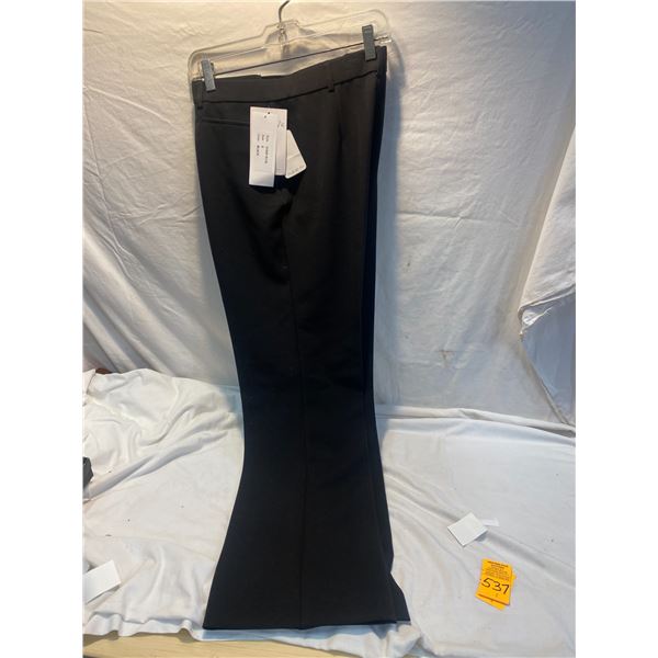 Mode de vie size 8  NWT black