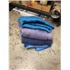 Image 1 : 4 moving blankets
