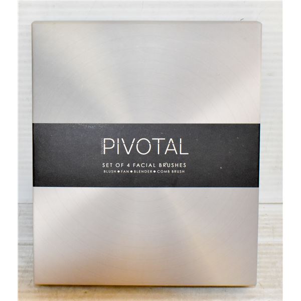 PIVOTAL COSMETIC BRUSH SET