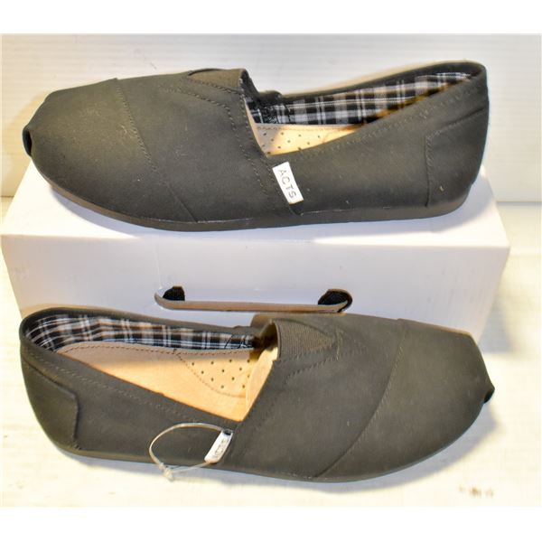 PAIR OF NEW ACTS CASUALWEAR BLACK SHOES SIZE 7.5