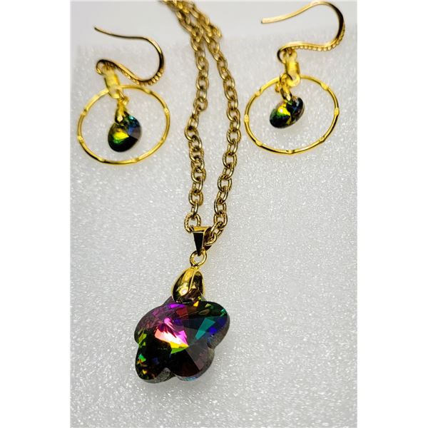 23)  GOLD TONE WITH RAINBOW TITANIUM CRYSTAL