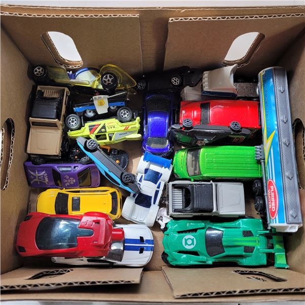 29)  LOT OF 20 ASSORTED TOY CARS AND ONE