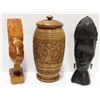 Image 1 : FLAT OF SOLID WOOD CARVINGS - AFRICAN STYLE