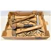 Image 1 : FLAT OF HAMMERS & HAND TOOLS