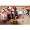 Image 1 : LITTLE VAMPIRE VOODOO STRING DOLLS