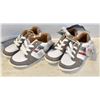 Image 1 : 2 PAIRS OF SIZE 32 PEPPERTS KINDER SNEAKERS