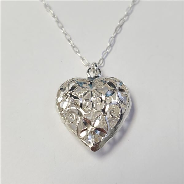 BZ957-42 SILVER HEART 16  NECKLACE