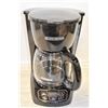 Image 1 : BLACK & DECKER 12 CUP COFFEE MAKER- CM1105