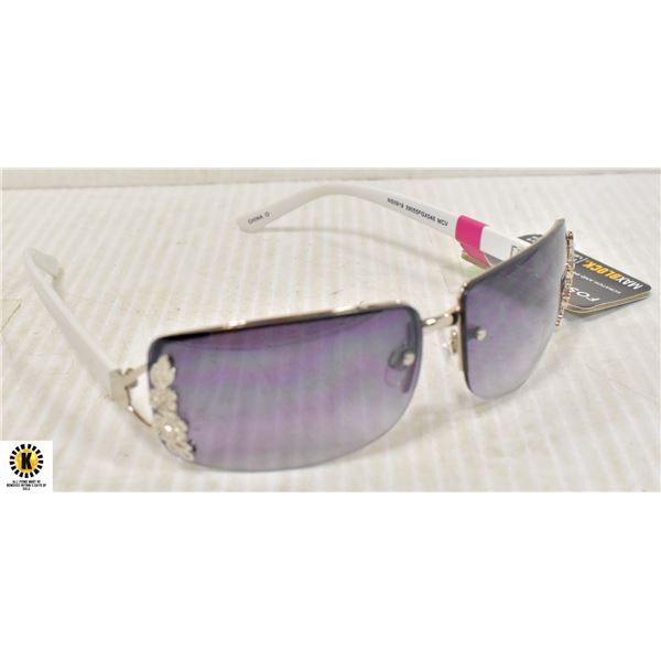 FOSTER GRANT LADIES SUNGLASSES