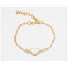 Image 1 : NEW GOLD TONE HEART CHARM BRACELET