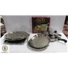 Image 1 : 6 (1 NEW) SILVER PLATED SERVING PLATTERS