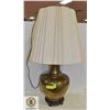 Image 1 : LARGE BRASS LAMP WITH WOOD BASE H-34"