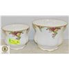 Image 1 : PAIR OF ROYAL ALBERT, OLD COUNTRY ROSES PLANTERS