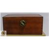 Image 1 : DARK WOOD LOCKING BOX