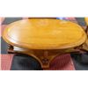 Image 2 : OAK COFFEE + END TABLE