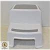 NEW NON SLIP TWO TIER PLASTIC STEPPING STOOL WITH