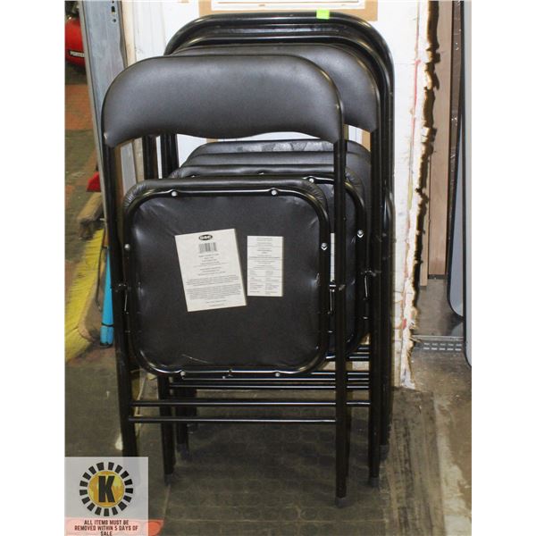 4 FOLDING CHAIRS