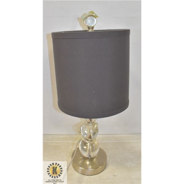 TABLE LAMP APPROX 20" TALL