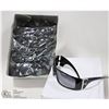 Image 1 : 6 PAIRS OF BLACK FENDI REPLICA  SUNGLASSES