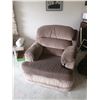 Image 2 : Upholstered Sofa and Recliner (Broken)