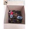 Image 3 : Assorted Christmas Decorations, Baskets, Garland, Pine Cones