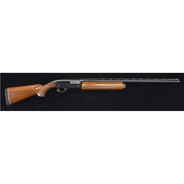 WINCHESTER SUPER-X MODEL 1 SEMI AUTO SHOTGUN.
