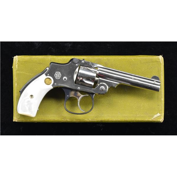 S&W .32 SAFETY HAMMERLESS 2nd MODEL REVOLVER.