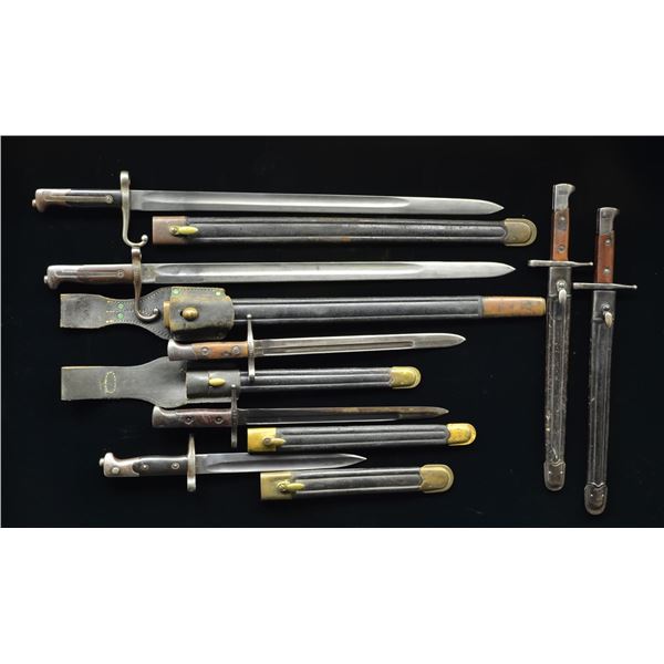 7 ITALIAN VETERLLI & CARCANO BAYONETS & SCABBARDS.