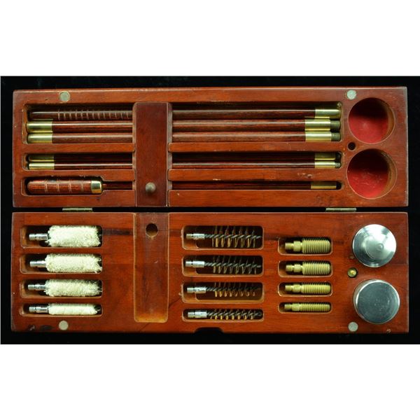 BROWNING SHOTGUN CLEANING KIT IN WOODEN CASE.