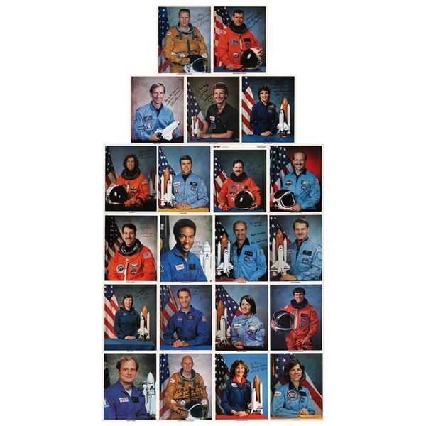 Space Shuttle Astronauts (25) Signed Photographs