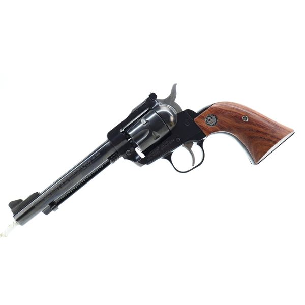 8/10, RUGER, MODEL: NEW MODEL SINGLE SIX , CALIBER: 22 LR / 22 WIN MAG