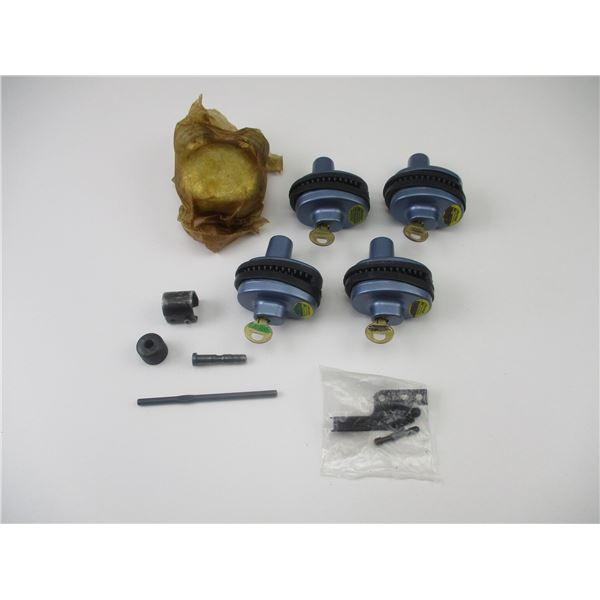 ASSORTED GUN PARTS & ACCESSORIES