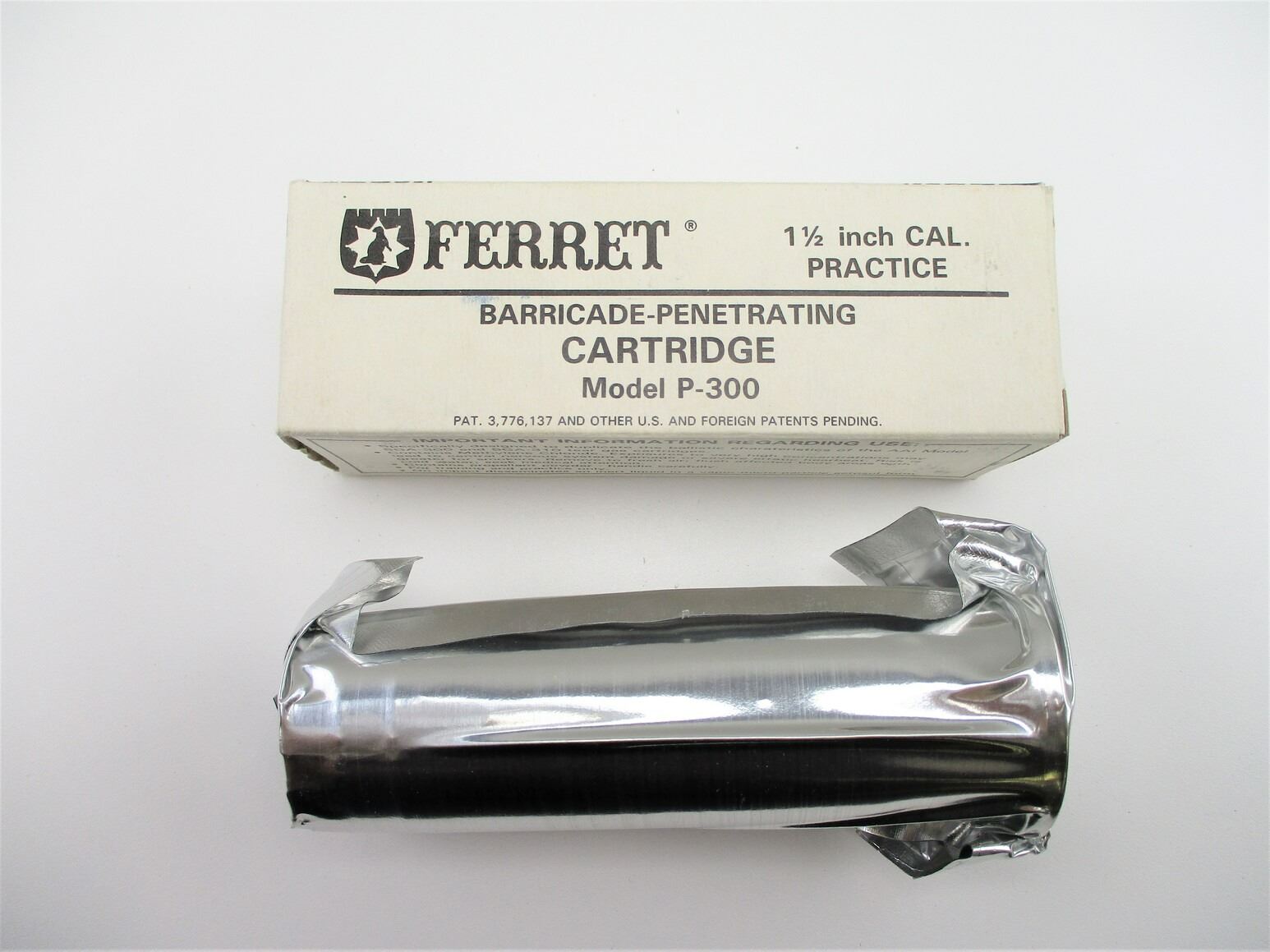 COLLECTIBLE FERRET 1 1/2