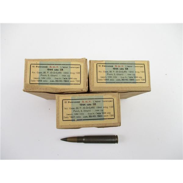 MILITARY GERMAN 8MM TRACERS AMMO