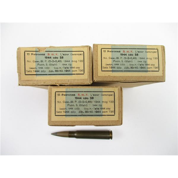 MILITARY GERMAN 8MM TRACERS AMMO