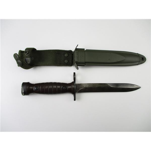 ITALIAN M4 CARBINE BAYONET-KNIFE