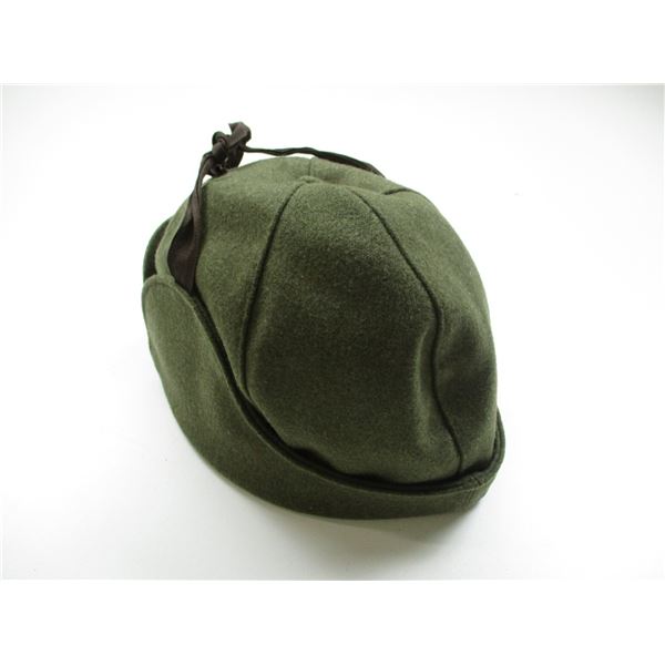 WWII CANADIAN MILITARY WINTER CAP