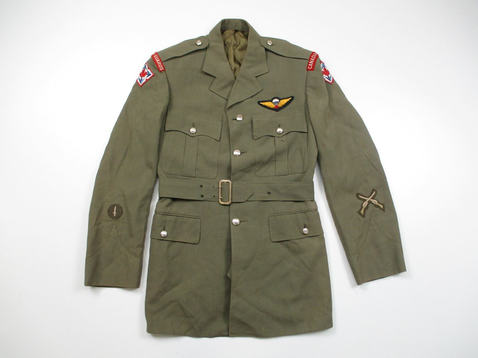 CANADIAN GUARDS SERVICE DRESS JACKET - Switzer's Auction & Appraisal ...