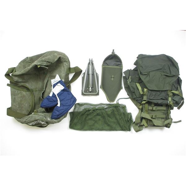 ASSORTED CANADIAN MILITARY LOT