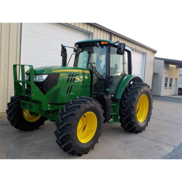 2015 JOHN DEERE 6105M Farm Tractor