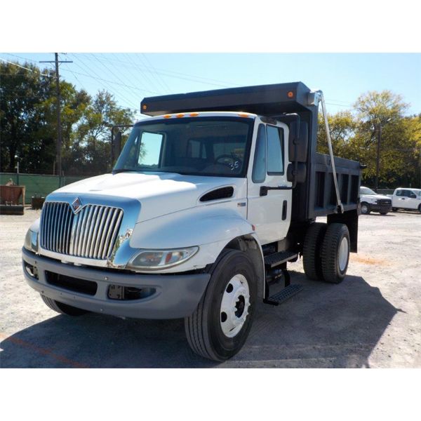 2012 INTERNATIONAL DURASTAR 4300 Dump Truck