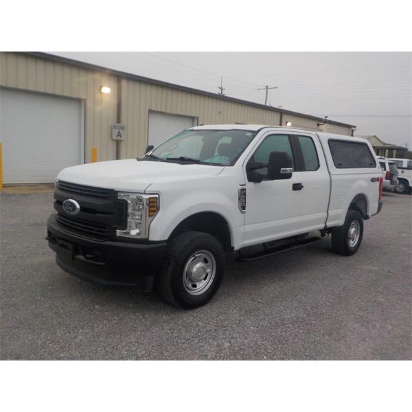 2019 FORD F250 XL Pickup Truck