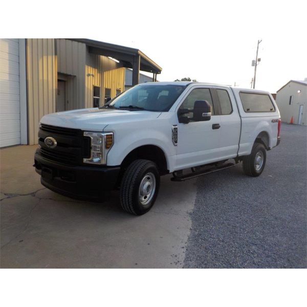 2019 FORD F250 XL Pickup Truck