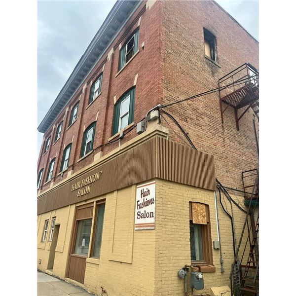 INVEST IN PRINCE ALBERT/SK 4027 SQ. FT PROPERTY