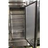 Image 4 : TRUE S/S DUAL DOOR FREEZER ON CASTERS