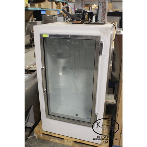 3' UPRIGHT FREEZER M# AFE11C3E-IAA-103