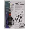 Image 2 : 2 NEW SETS OF UPDATE INTL. PRO-GRIP KITCHEN SHEARS