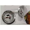 Image 2 : 2 NEW STAINLESS STEEL MEAT THERMOMETERS